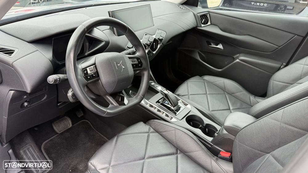 DS DS3 E-TENSE PERFORMANCE LINE + - 10