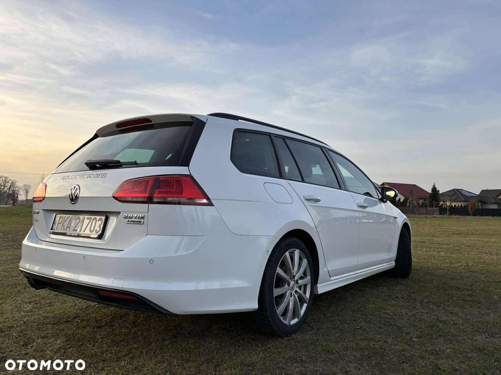 Volkswagen Golf - 8