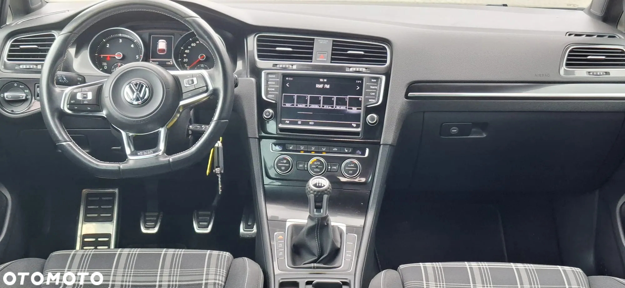 Volkswagen Golf GTD BlueMotion Technology - 13