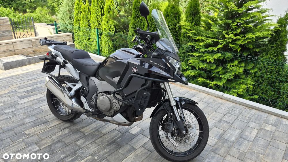 Honda VFR - 5