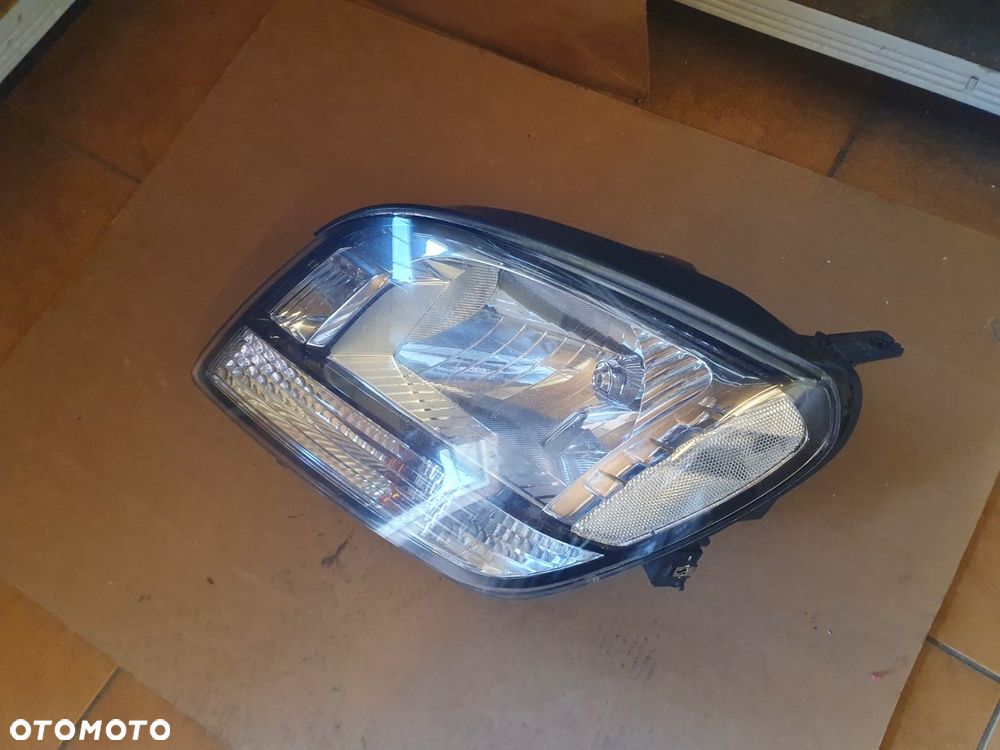 REFLEKTOR LEWY CHEVROLET ORLANDO 1 EUROPA - 2