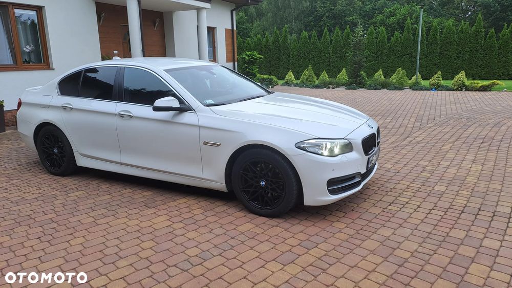 BMW Seria 5 520d - 3