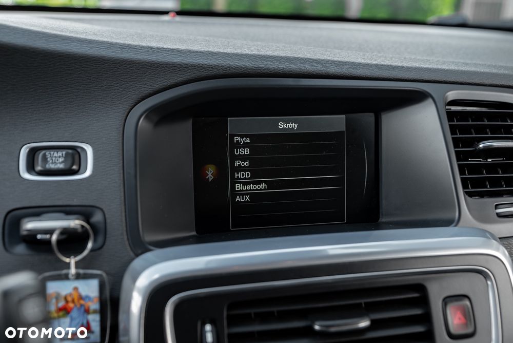 Volvo V60 D3 Linje Business - 32