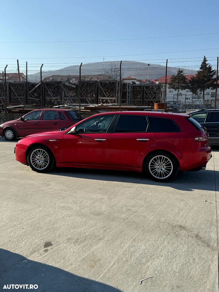 Alfa Romeo 159 Sportwagon 2.0 JTDM 16V DPF Turismo - 4