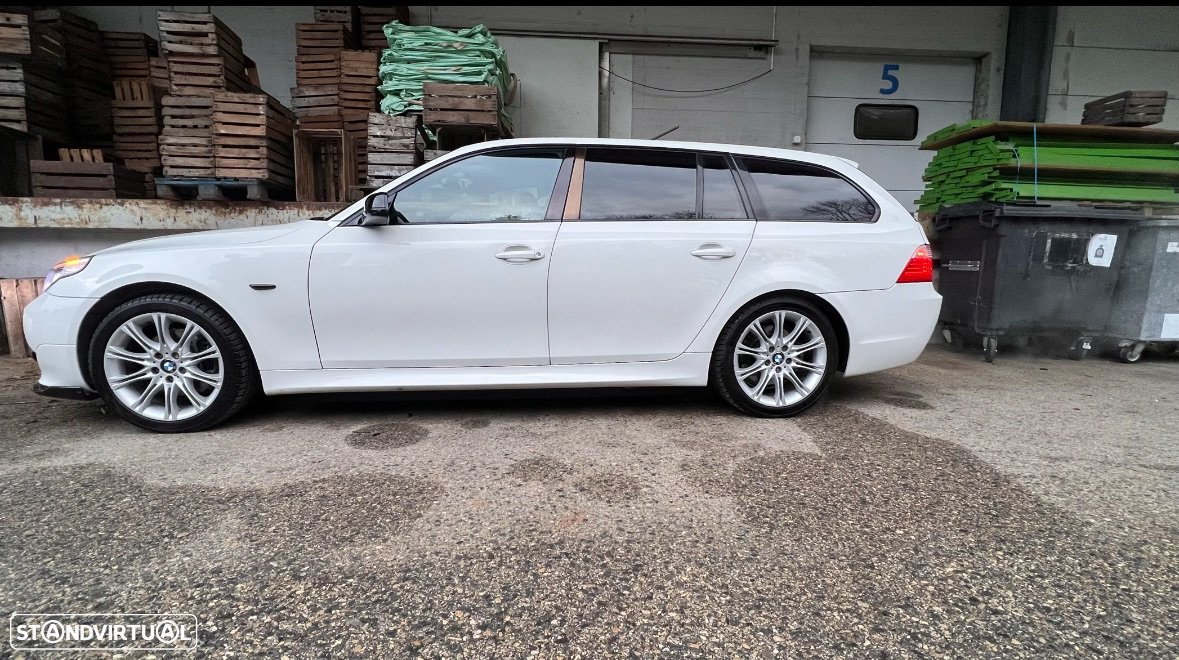 BMW 525 d xDrive Touring Edition Sport - 3