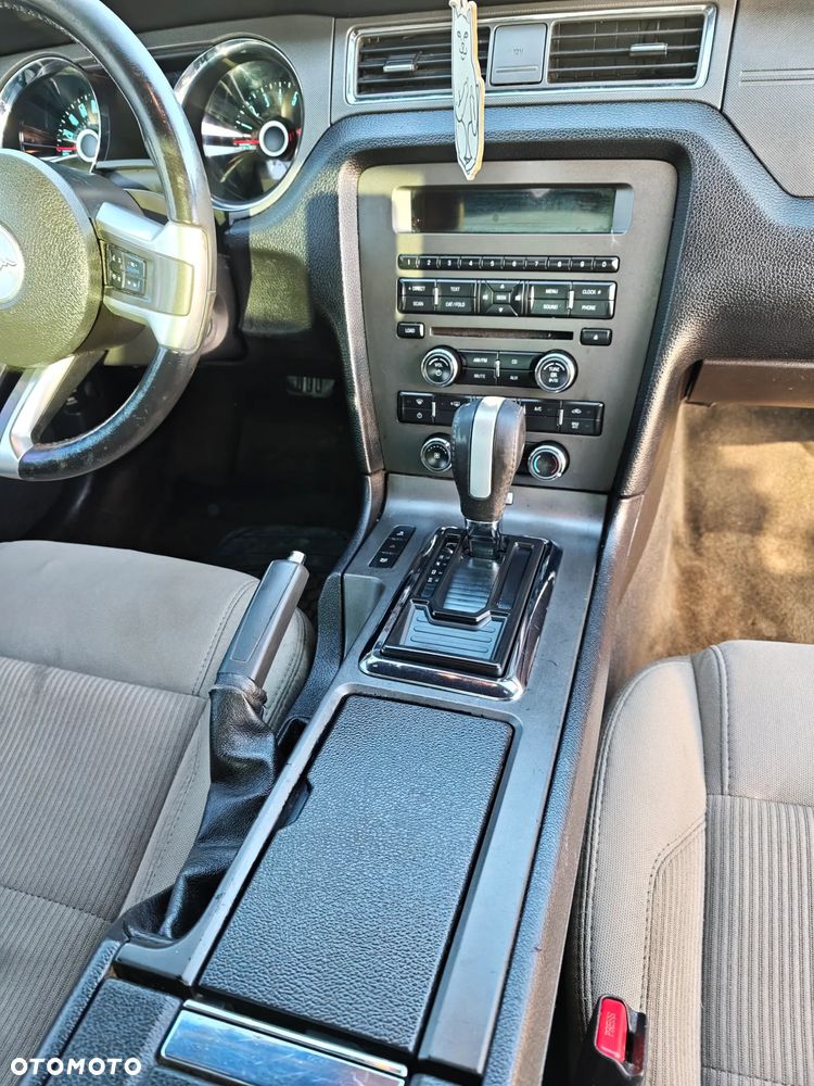 Ford Mustang 3.7 V6 - 11