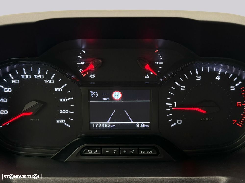 Peugeot Rifter - 7
