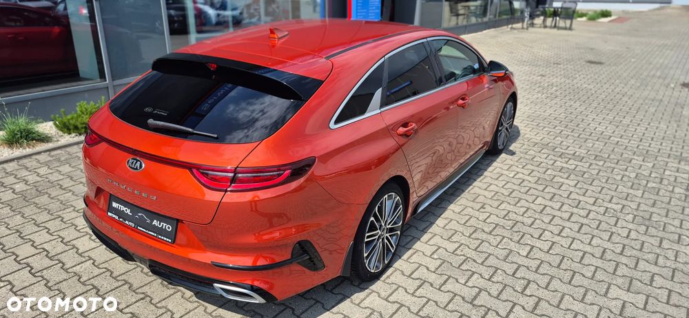 Kia ProCeed - 40