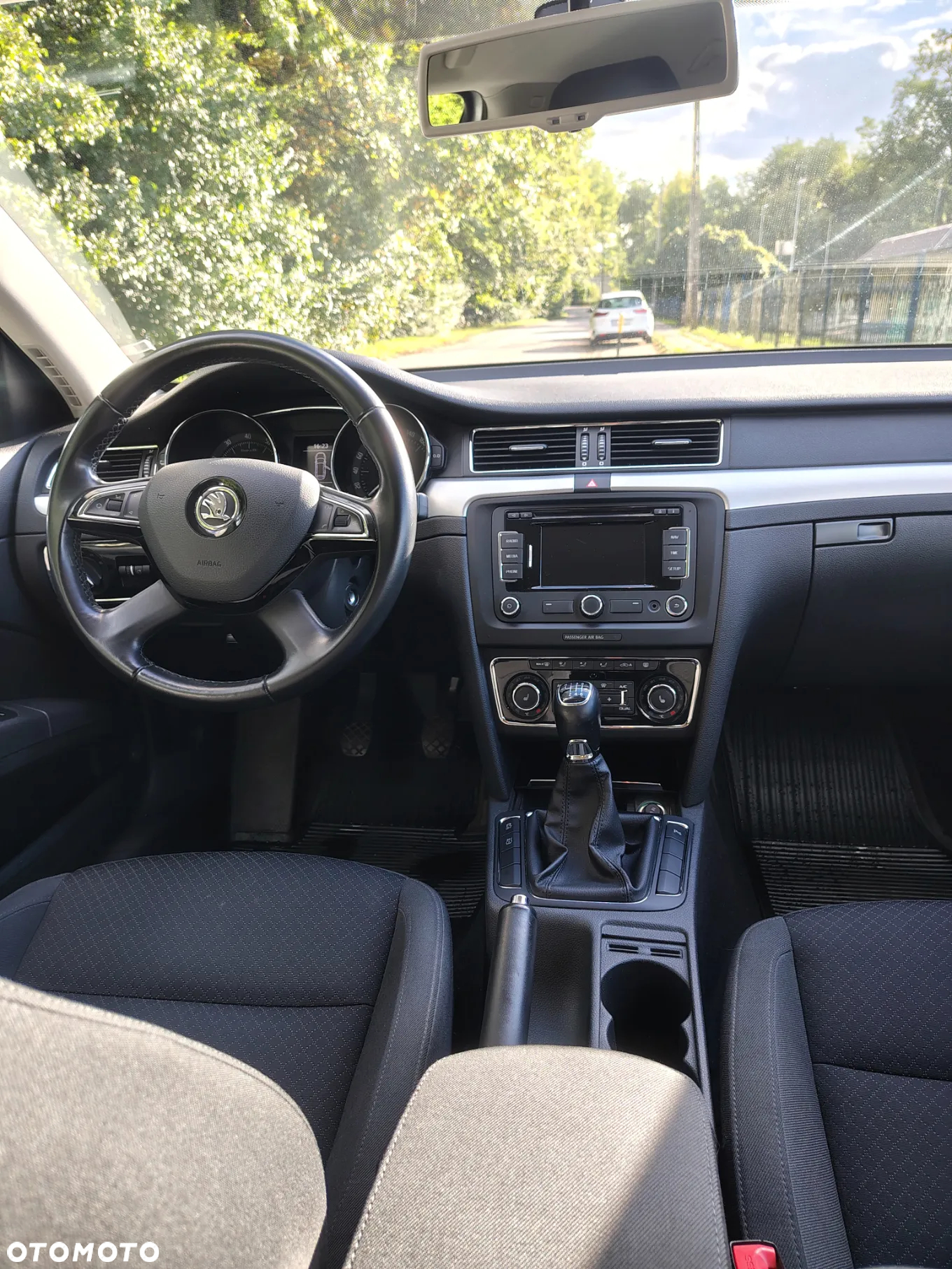 Skoda Superb 1.8 TSI Ambition - 12