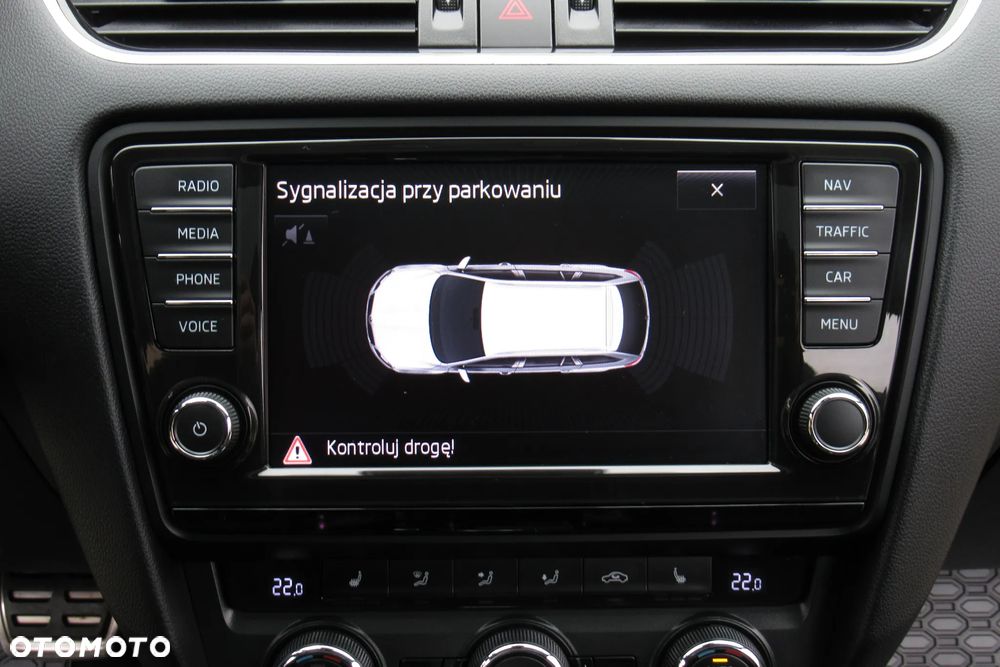 Skoda Octavia 2.0 TDI DSG RS - 29