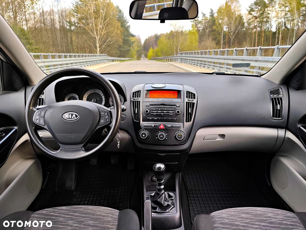 Kia Ceed 1.4 Comfort - 7