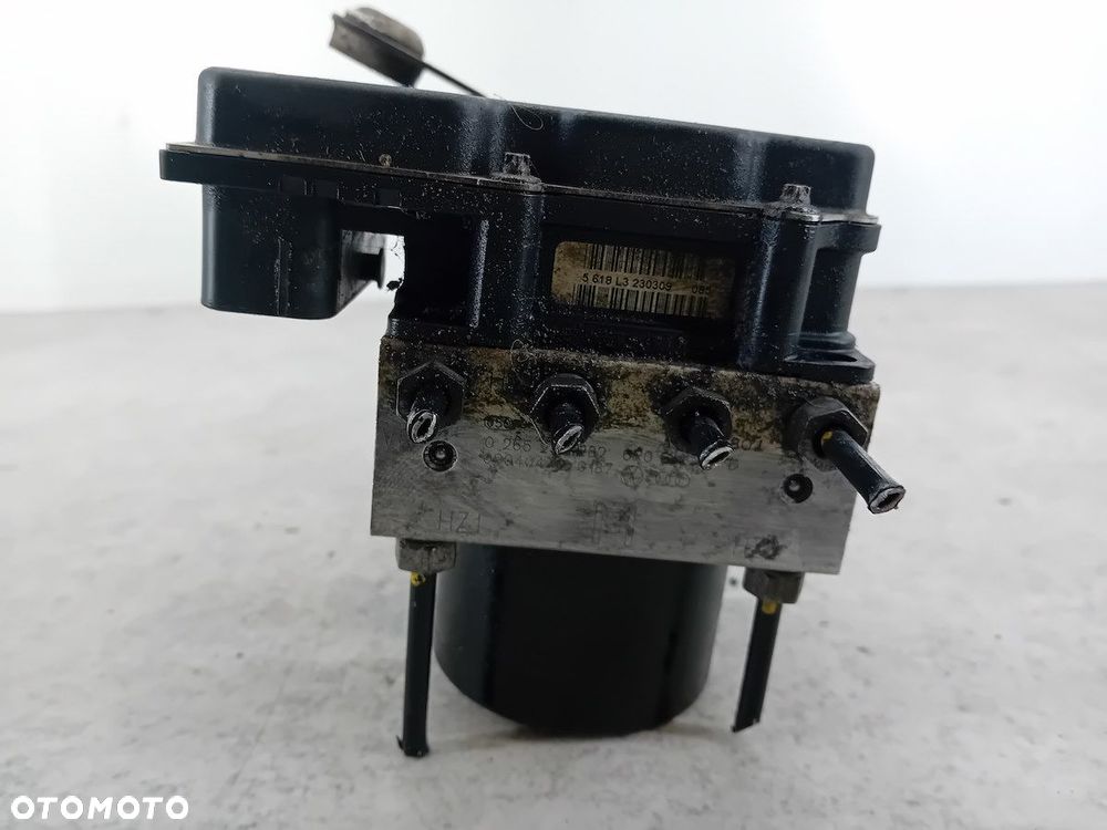 POMPA ABS SKODA FABIA II 6R0614417D 0265232282 1.2 HTP - 2