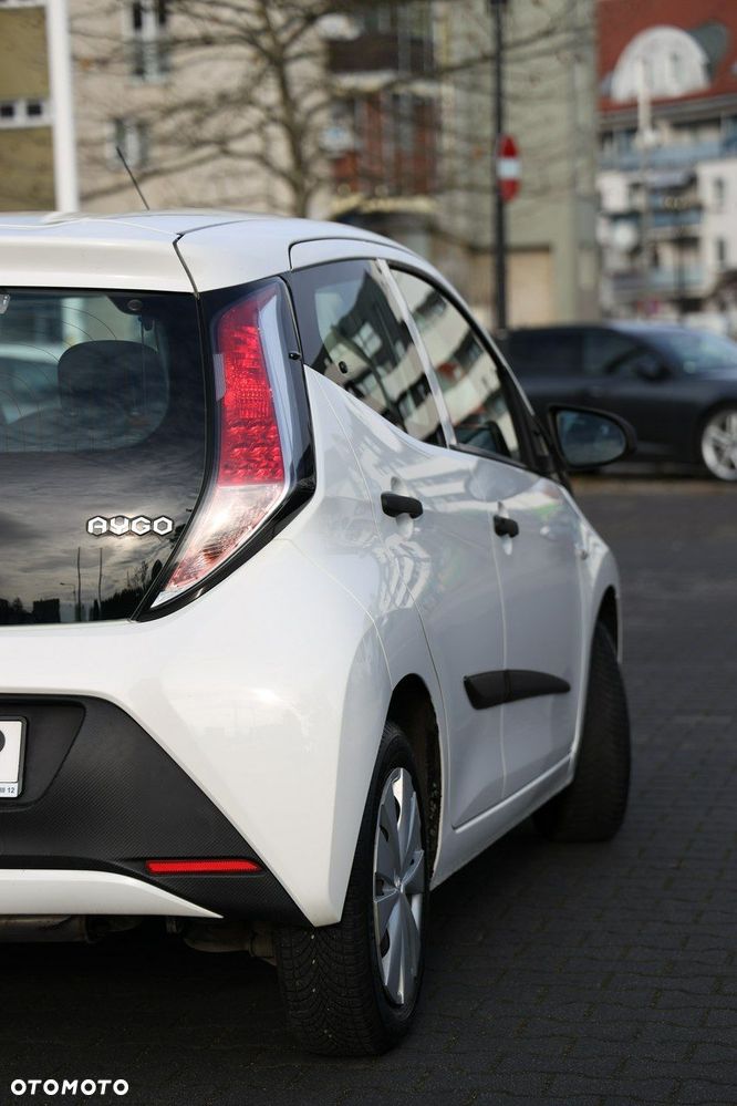 Toyota Aygo - 10