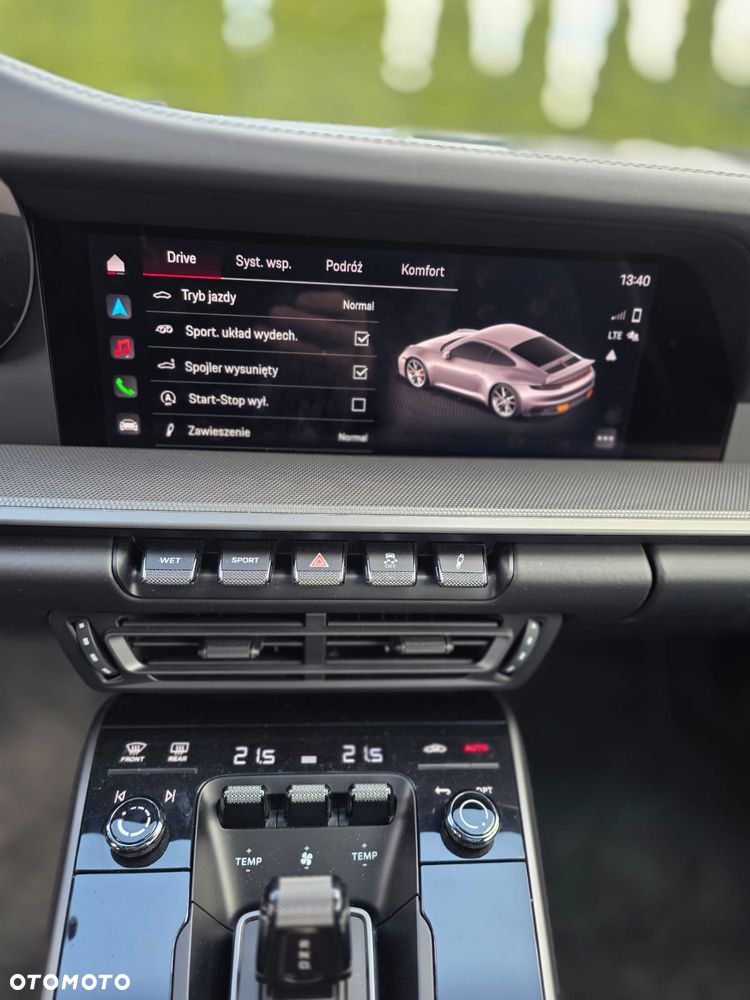 Porsche 911 Carrera 4 PDK - 22