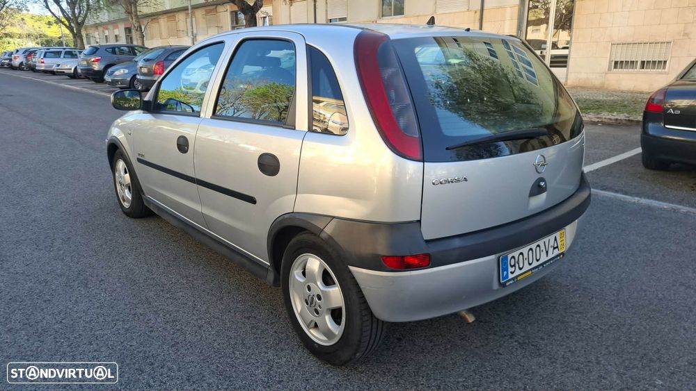 Opel Corsa 1.2 16V City - 4