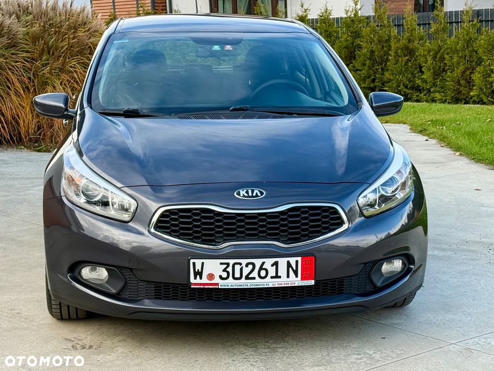 Kia Ceed 2015 photo 3