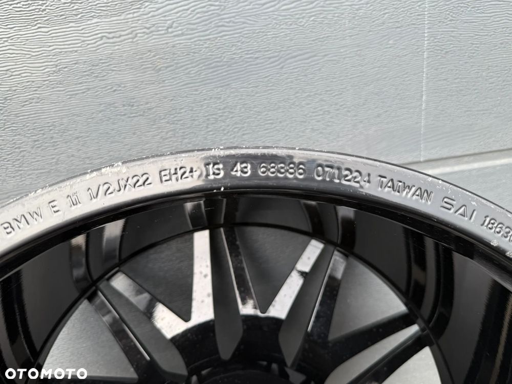 1X FELGA BMW X5 X6 X5M X6M G05 G06 9503308 22'' 11,5J IS43 tył    9503307 21'' 10,5J IS31 ET31 przód - 8