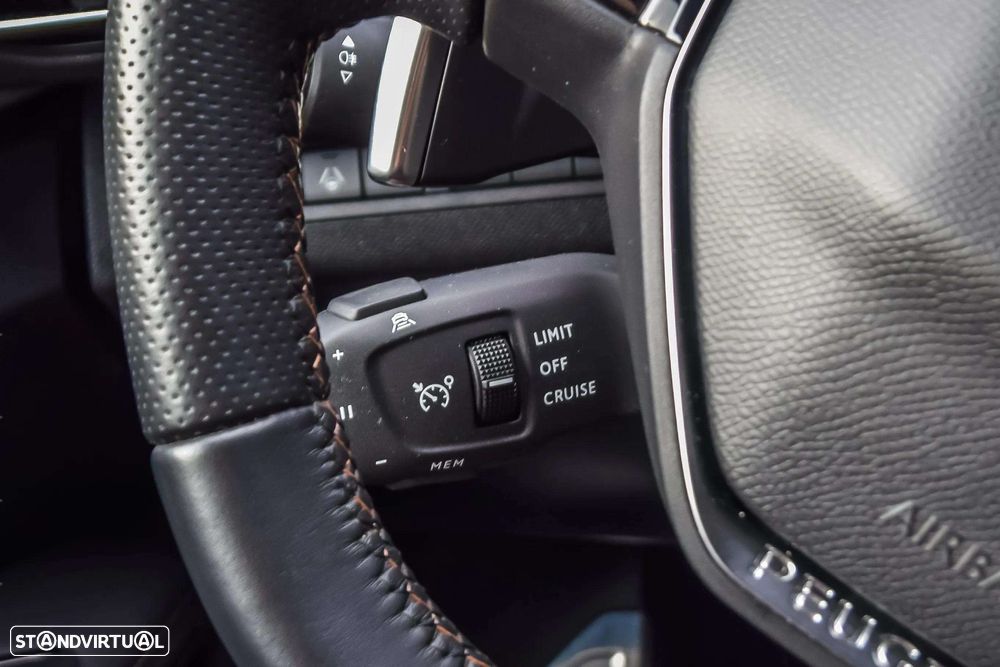 Peugeot 3008 1.6 Hybrid GT e-EAT8 - 34