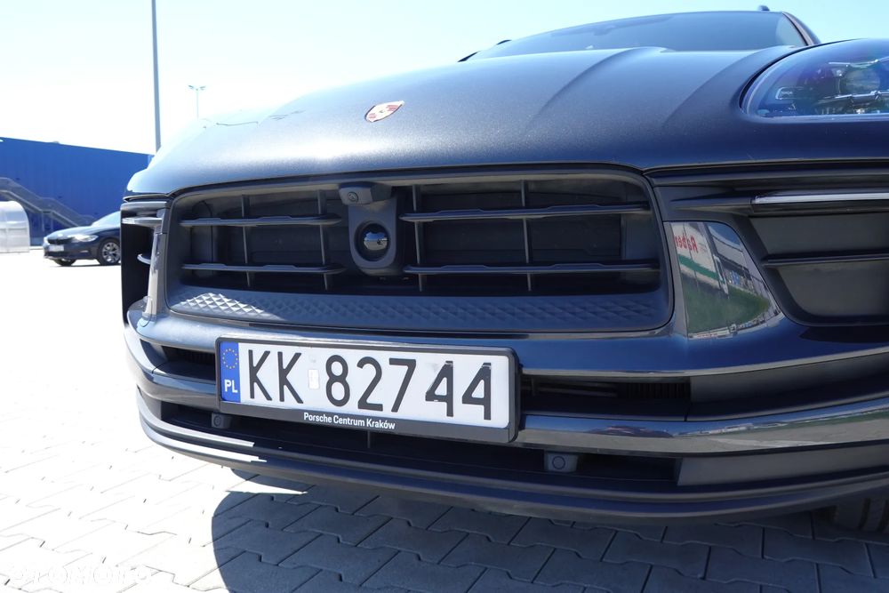 Porsche Macan Standard - 17