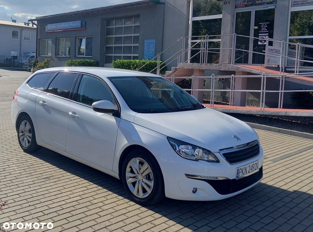 Peugeot 308 1.6 BlueHDi Allure S&S - 8