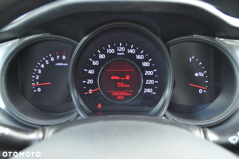 Kia Ceed - 23