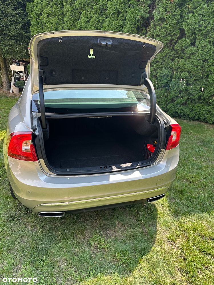Volvo S60 - 8