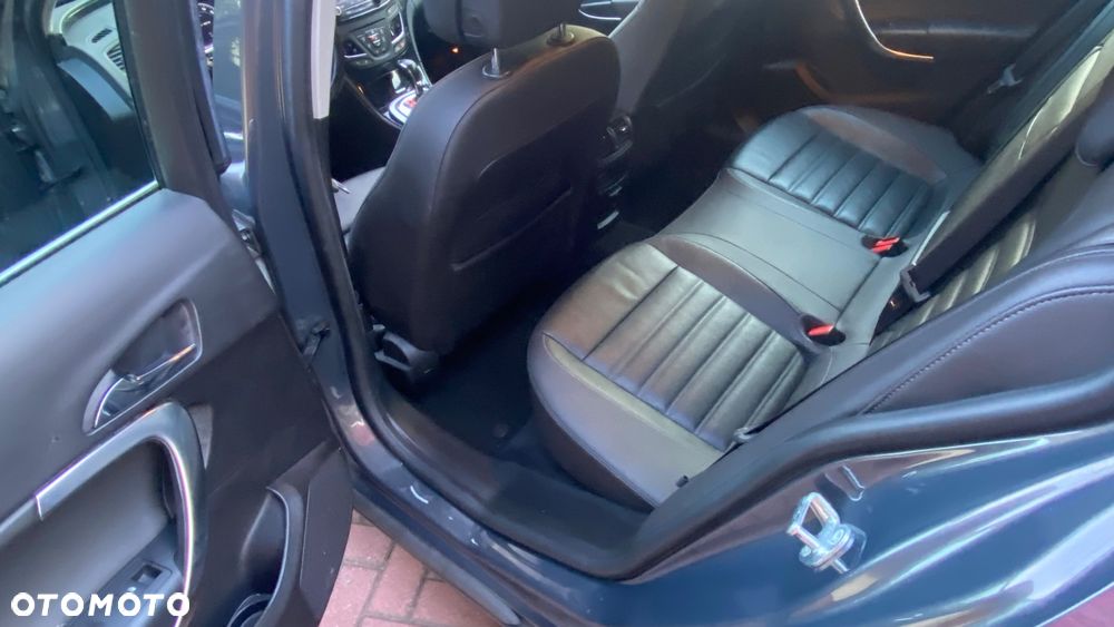 Opel Insignia 2.0 CDTI automatik Business Edition - 11