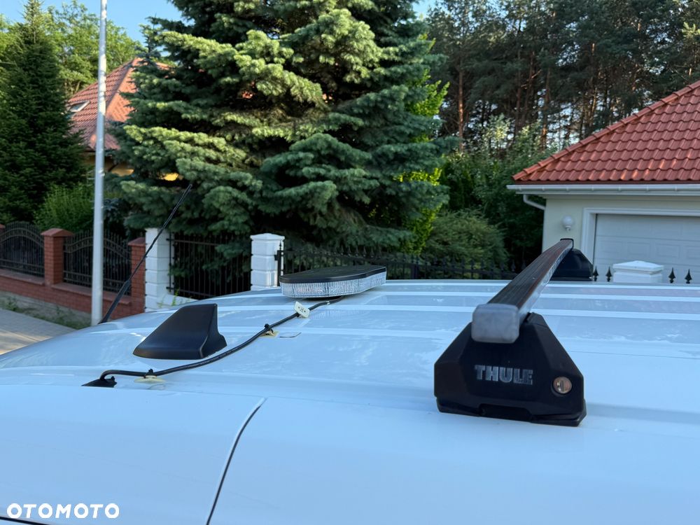 Ford Transit Connect - 10