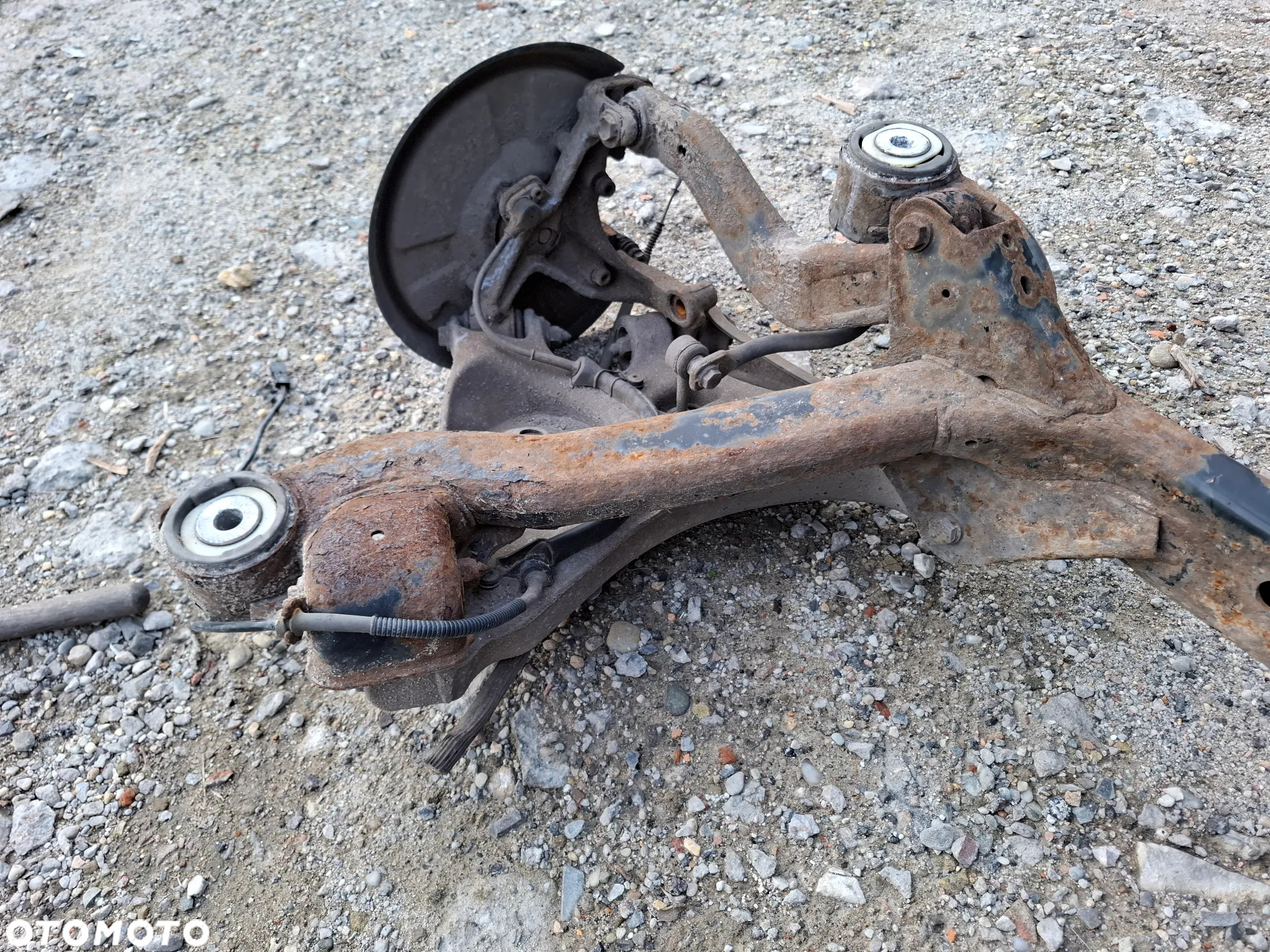 BELKA ZAWIESZENIE TRAWERS TYL TYLNA TYLNY AUDI A4 B6 SEDAN KOMBI SLASK WYSYLKA - 5