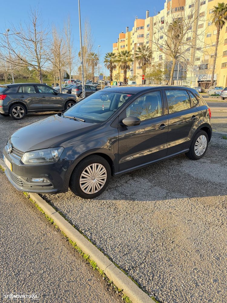 VW Polo 1.0 (Blue Motion ) Comfortline - 2