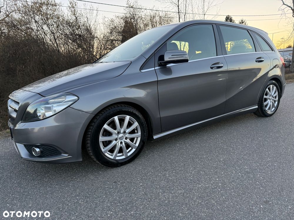 Mercedes-Benz Klasa B 180 BlueEFFICIENCY Edition - 5