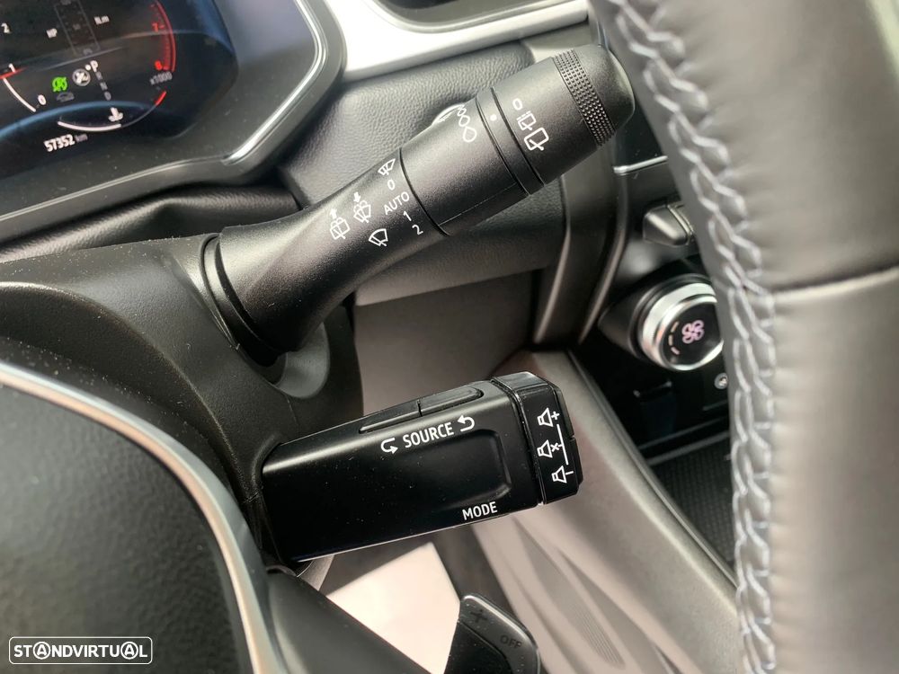 Renault Captur TCe Mild Hybrid 160 EDC GPF TECHNO - 11