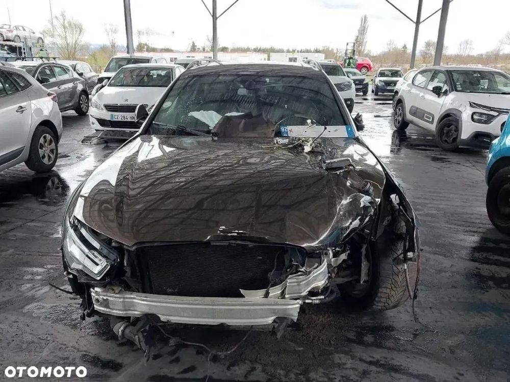 Audi A6 Allroad 3.0 TDI Quattro S tronic - 9