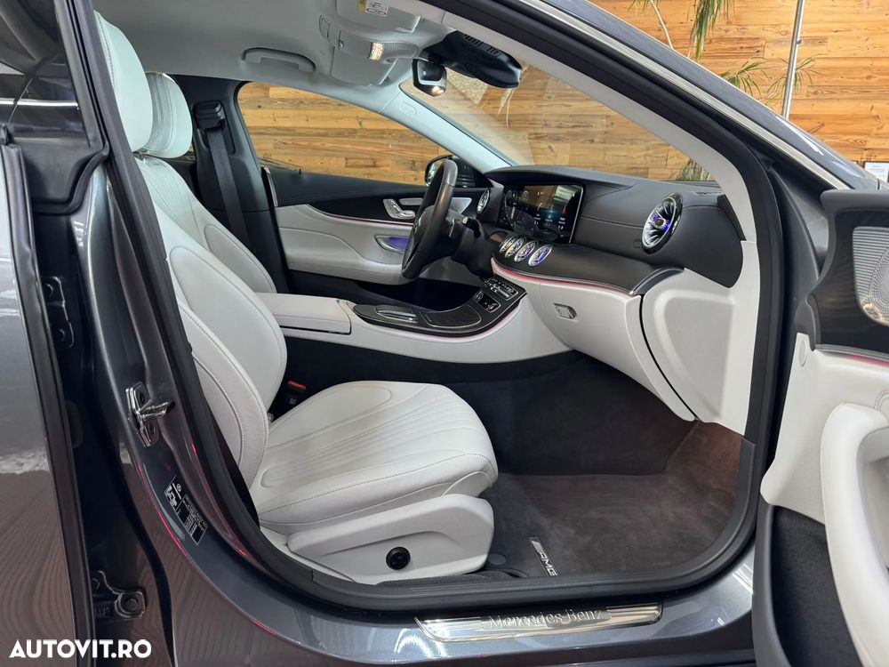 Mercedes-Benz CLS 300 d 4Matic 9G-TRONIC AMG Line - 14