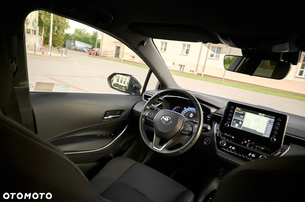 Toyota Corolla 1.8 Hybrid GPF Comfort - 30