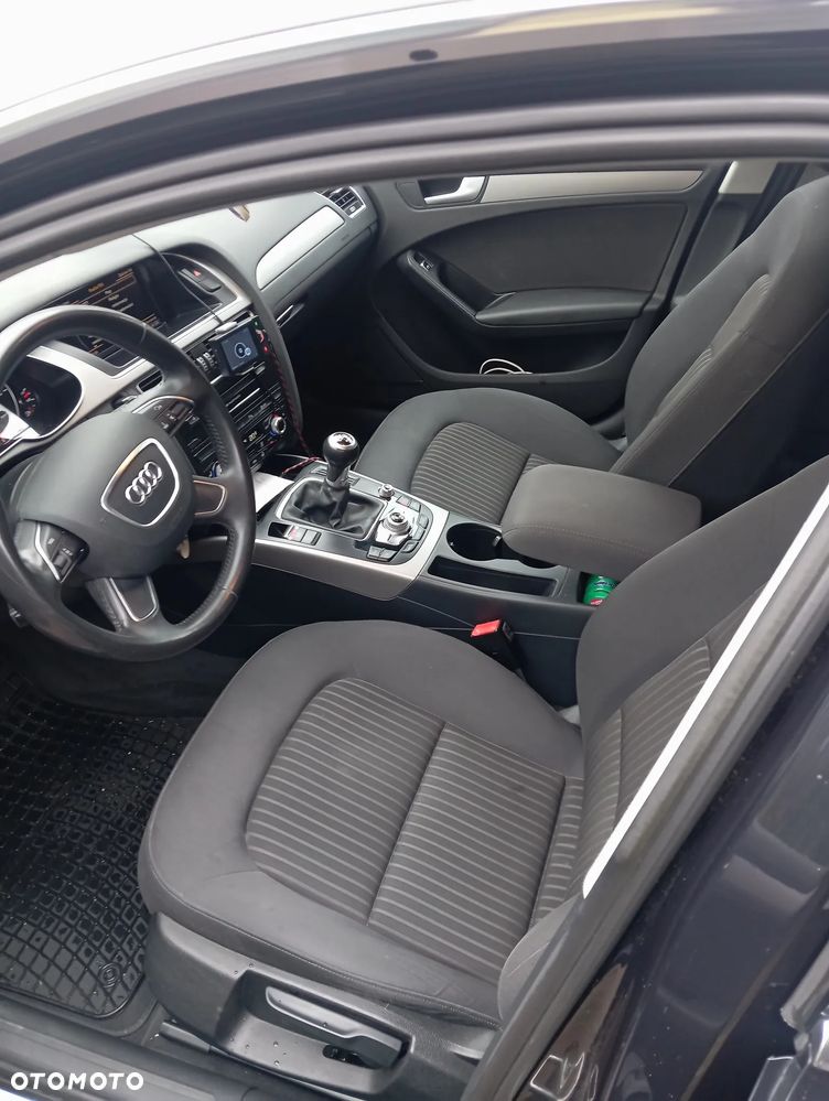 Audi A4 Limousine 2.0 TDI DPF Attraction - 10