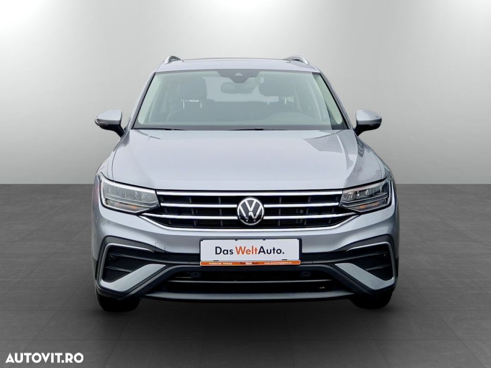 Volkswagen Tiguan - 5