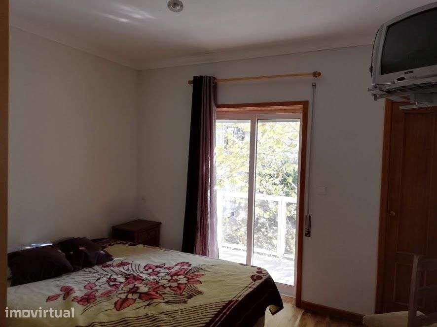 Apartamento T1 Próximo da Praia - Grande imagem: 5/6