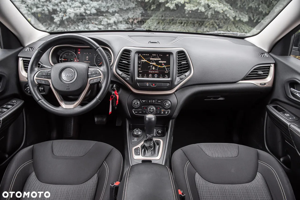 Jeep Cherokee 2.0 MJD Active Drive II Limited - 26