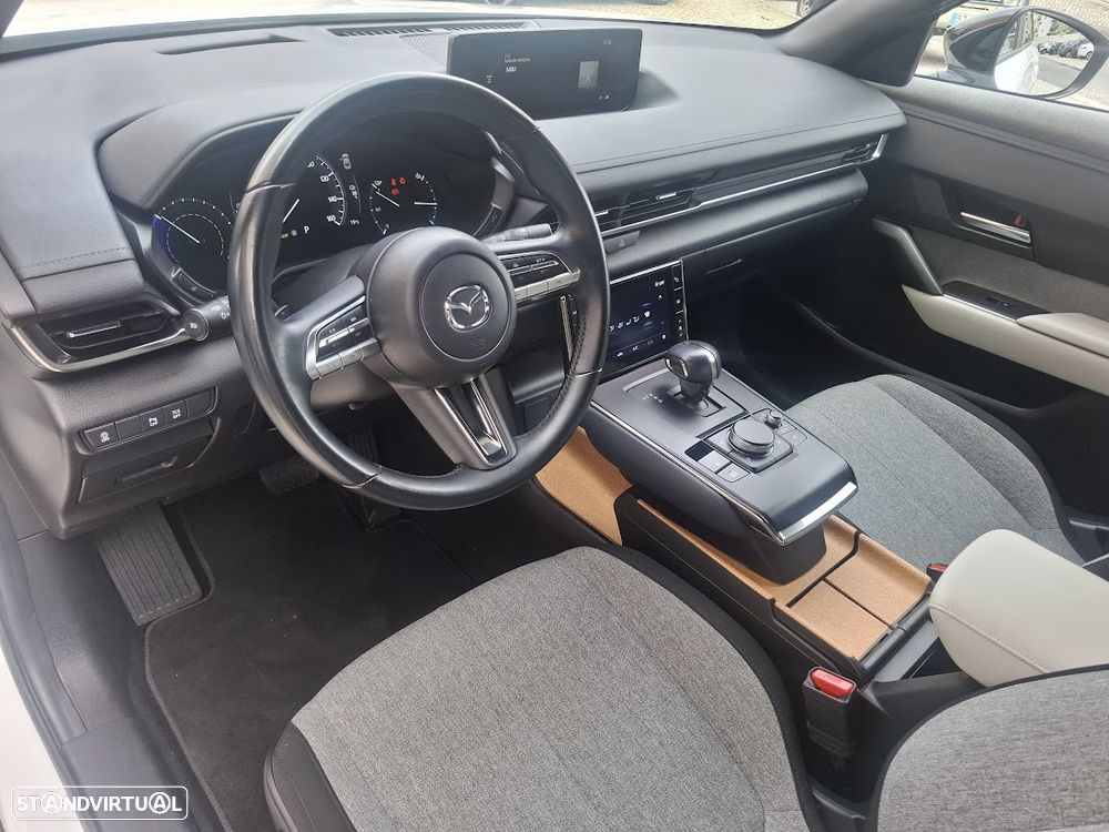 Mazda MX-30 e-SKYACTIV Prime-Line - 28