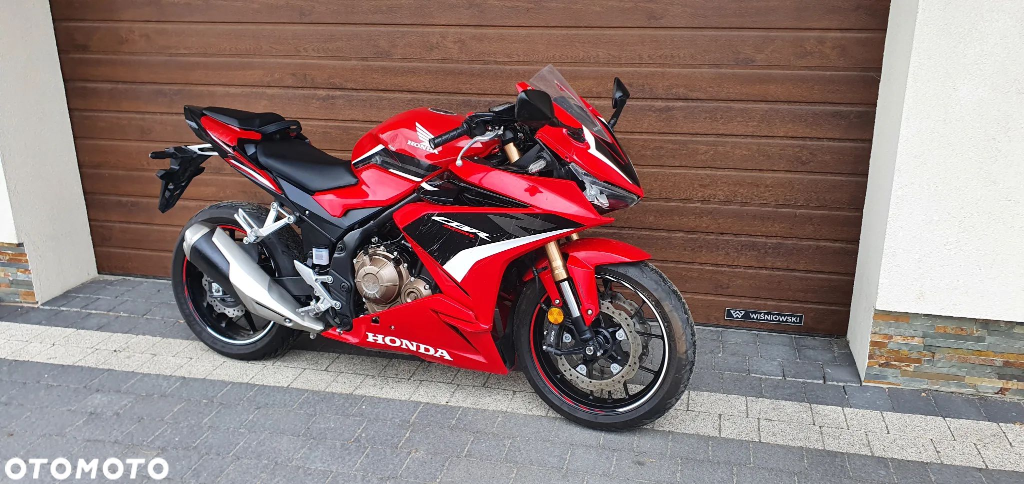 Honda CBR - 1