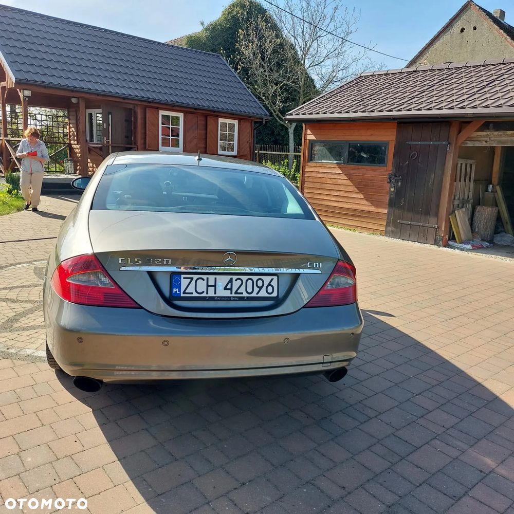 Mercedes-Benz CLS 320 CDI - 11