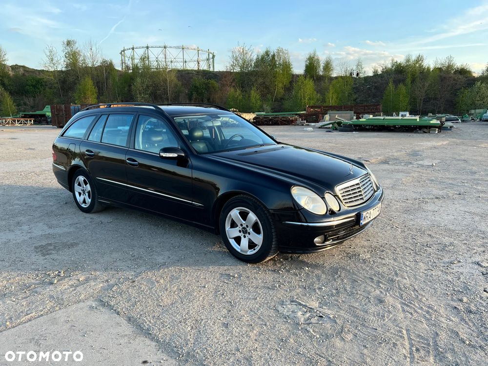 Mercedes-Benz Klasa E 320 CDI T Avantgarde - 9