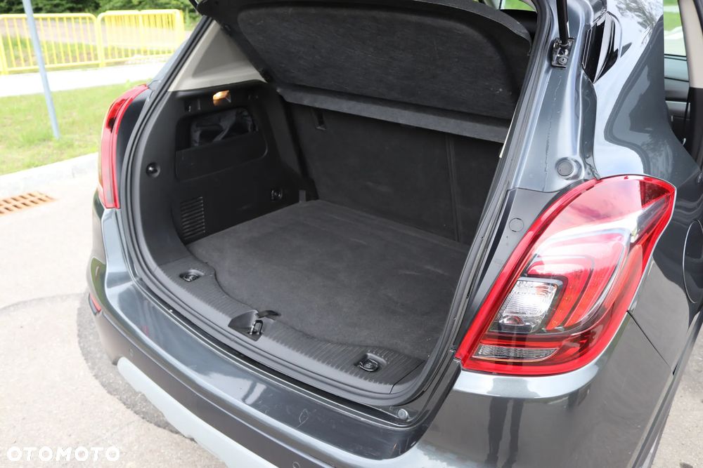 Buick Encore - 24
