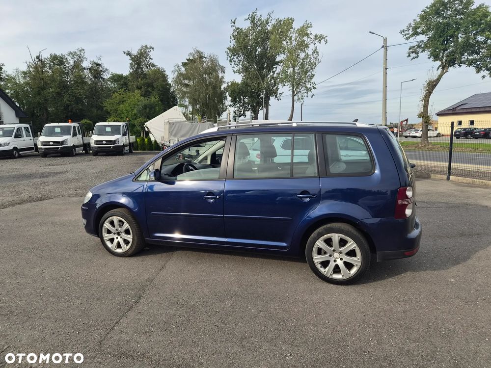 Volkswagen Touran 1.9 TDI Highline - 6