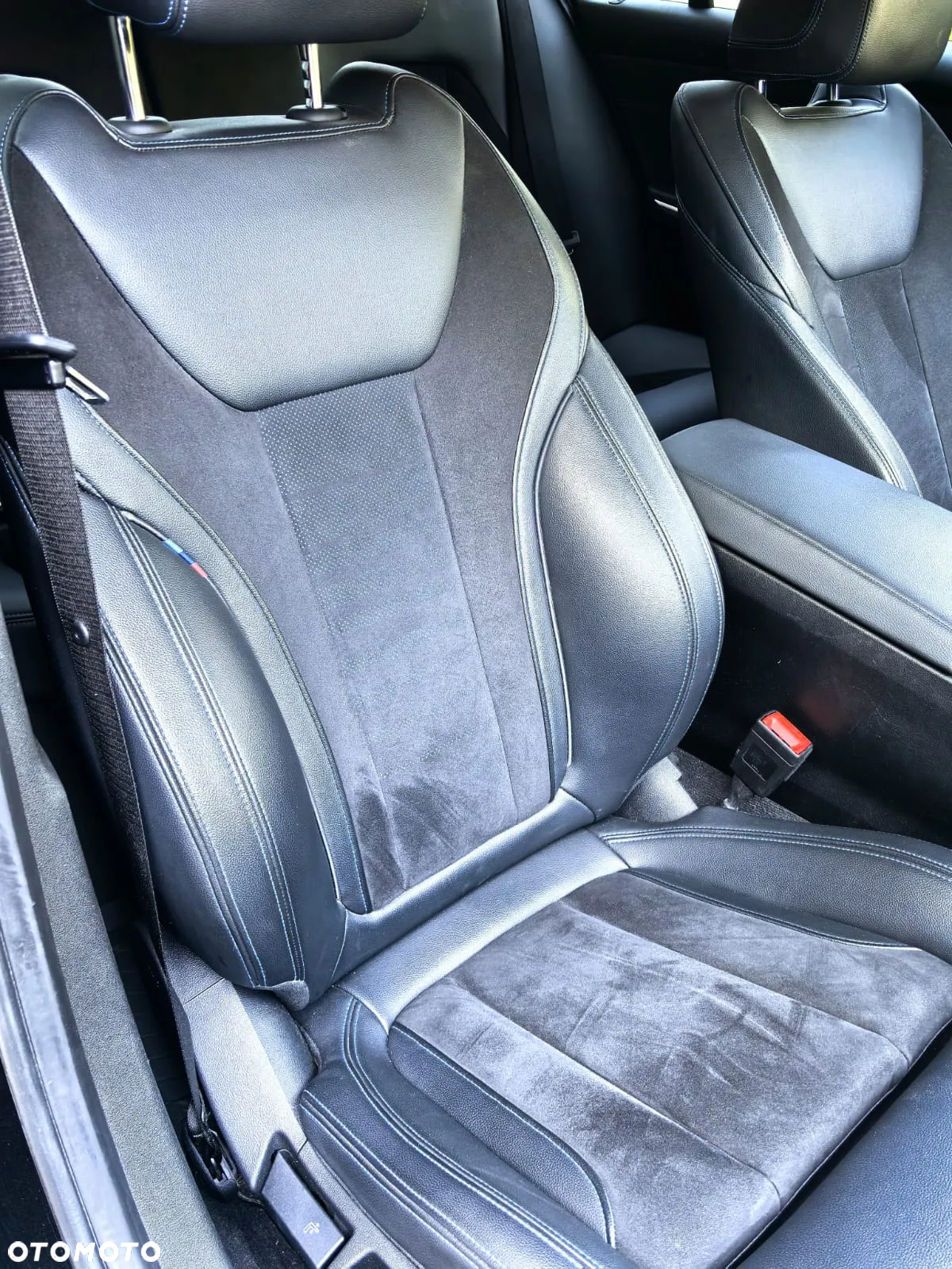 BMW Seria 3 330i M Sport sport - 17