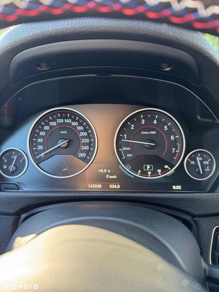 BMW Seria 3 320i GPF Luxury Line - 10