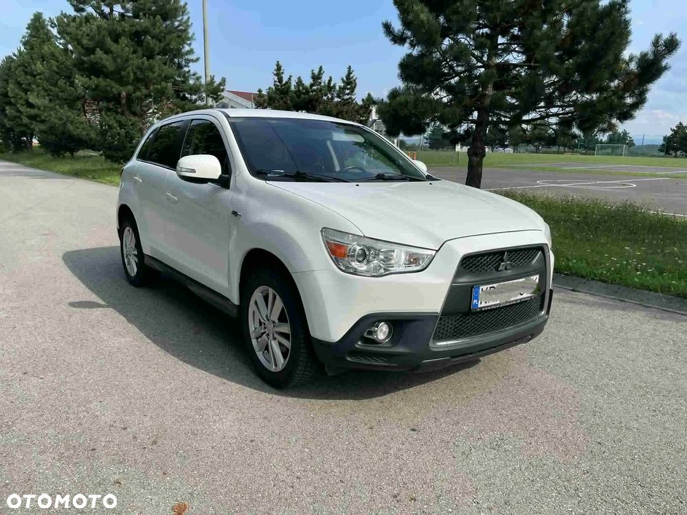 Mitsubishi ASX - 3
