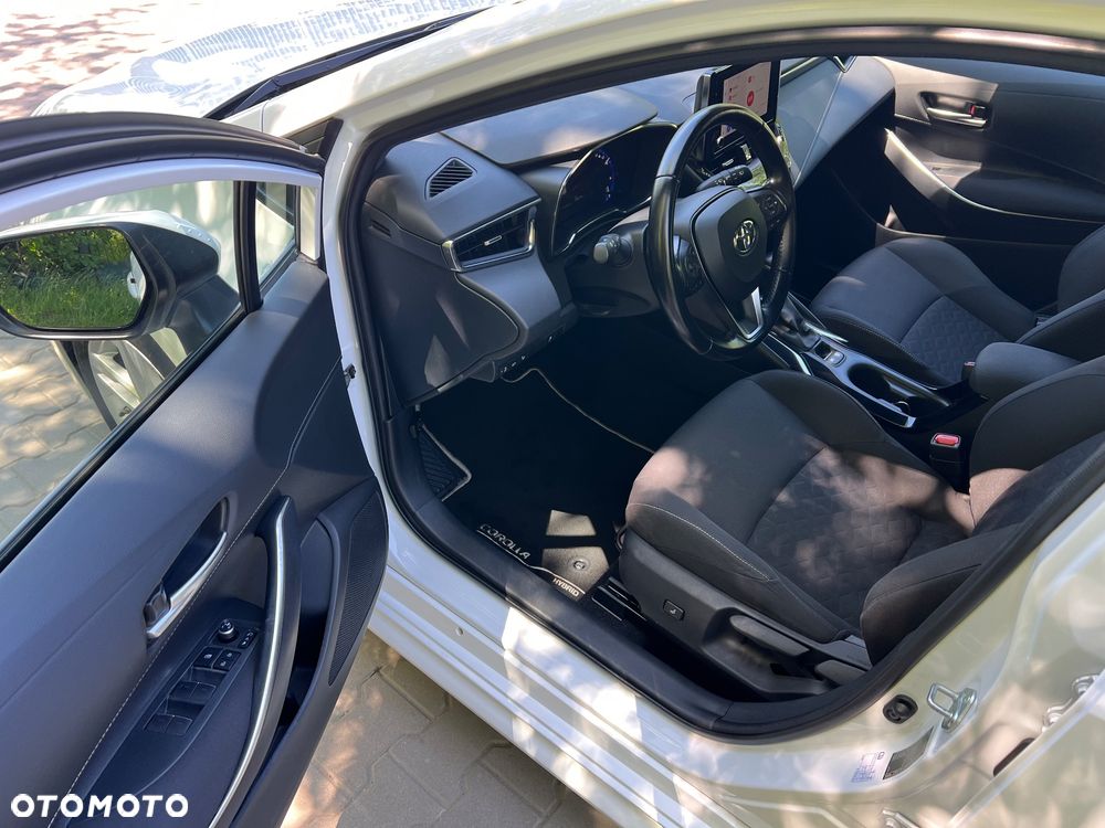Toyota Corolla 1.8 Hybrid GPF Comfort - 13