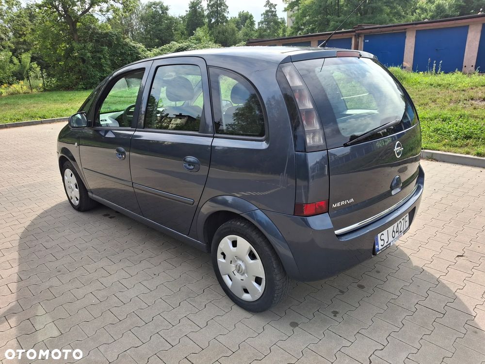 Opel Meriva - 9